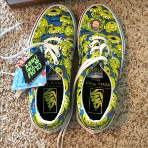 NWT Toy Story Alien Vans MEN & WOMEN